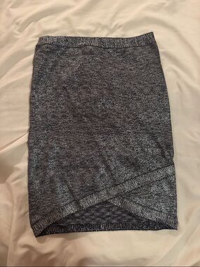 bebe Heathered Charcoal Knit Pencil Skirt